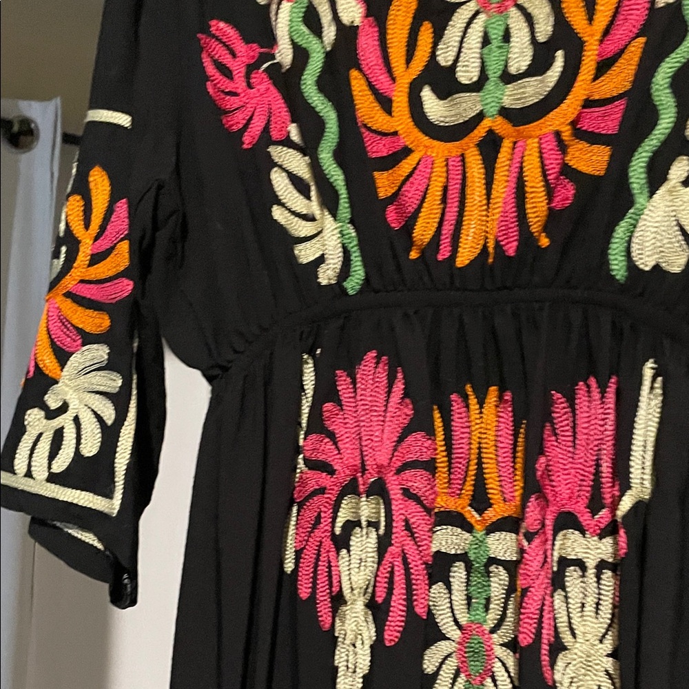Source Unknown Black Dress with Colorful Embroidery - Picture 3 of 9